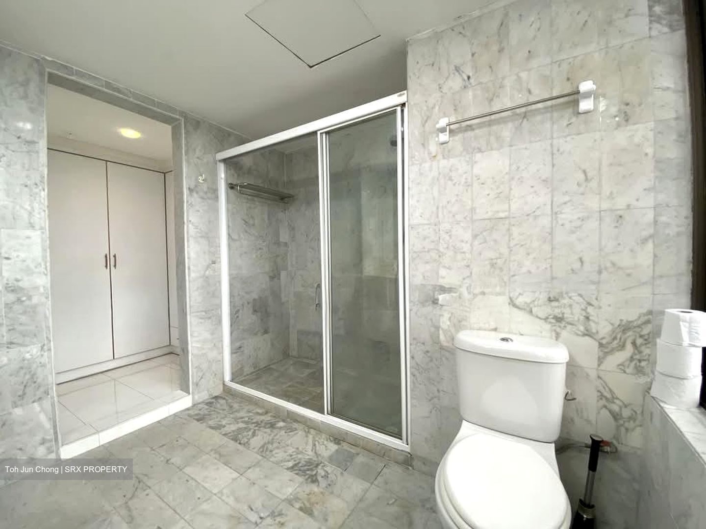 International Plaza (D2), Apartment #584937701